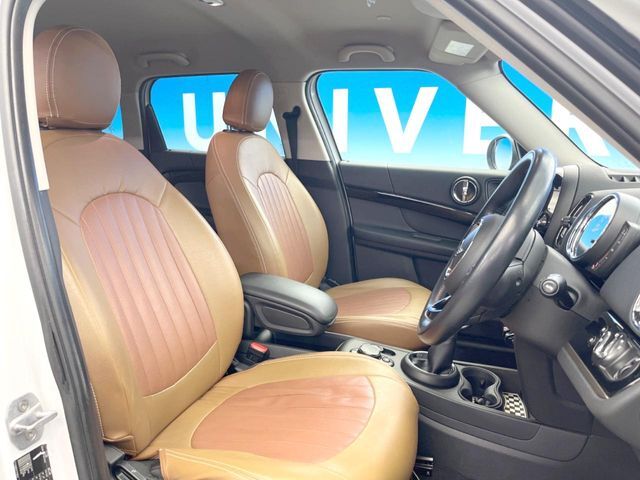 ●シートの使用感：破れ・へたりも少なく、ご覧の通りきれいな状態を維持しております。また、室内クリーニング・コーティングもご用命いただけます。