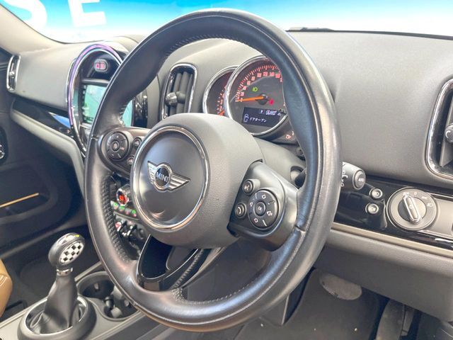 ●ハンドル部のスレも少なく、きれいな状態を維持しております。各スイッチ部の動作も確認済みです。