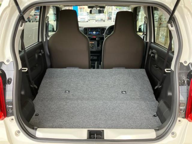 WECARS（ウィーカーズ）は全国250店舗展開！お客様が安心してカーライフをお楽しみいただけるよう社員一同心を込めてサポートいたします。