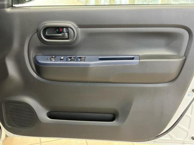 WECARSの在庫ページをご覧いただき誠にありがとうございます！WECARSは「お客様第一」をモットーにお客様のカーライフを全力でサポートいたします！