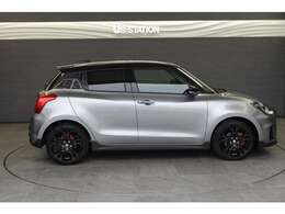 仕入担当が毎日オークション会場をチェック！　★当店の厳しい仕入基準★をクリアしたお勧めの一台をお客様のお手元にお届けします。