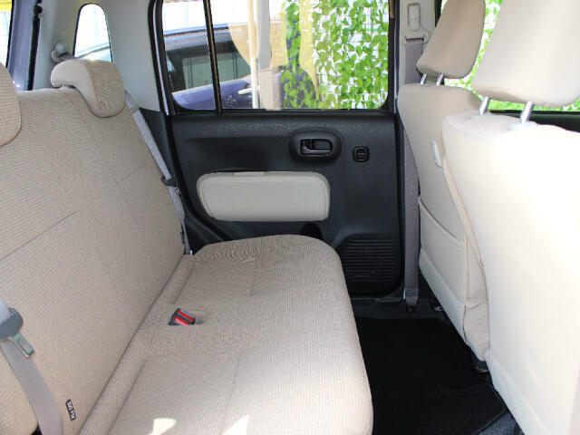 自社ホームページでは、お得な情報満載！最新チラシや目玉車などの情報は【ナオイオート　車販売】で検索★