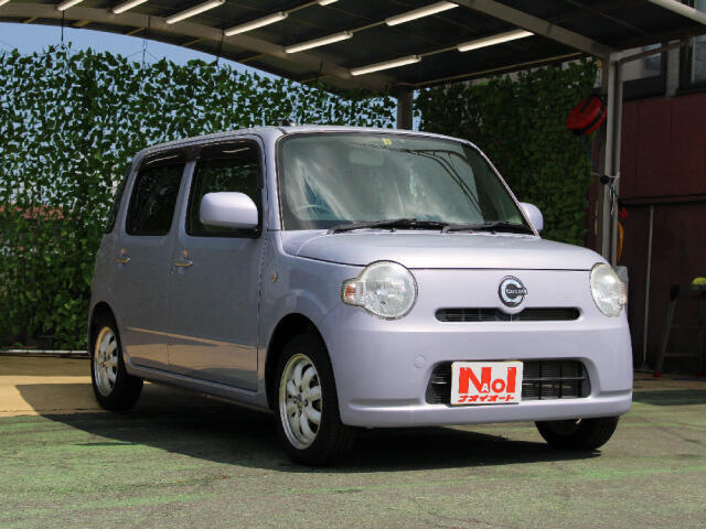 【当店の安心宣言】　★全車事故歴無し【日本査定協会基準】　★全車6万キロ以内の良質車【メーター管理システム基準】　★全車保証付き【国の認定工場（自社工場）で整備】快適なカーライフをお過ごし下さい♪