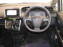 シンプルで使いやすいインパネ周り！