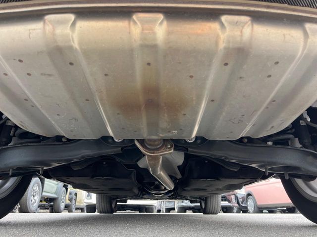 下回りがきれいなうちに、防錆加工の施工がオススメ。降雪地域はもちろん、沿岸部にお住いの方や、趣味でマリン・ウィンタースポーツをされる方にご好評いただいております。