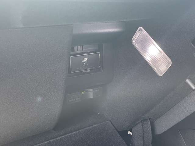 LIBERALAでは安心してお乗りいただける輸入車を全国のお客様にご提案、ご提供してまいります。