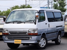 低走行3万キロ台の極上車両が入荷いたしました♪
