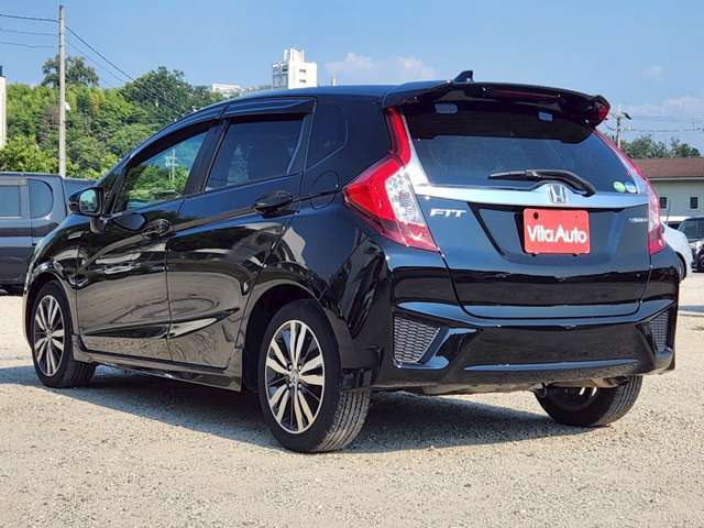 ローン実績500件以上！一括では難しくてもローンならどうですか？求めていた車のワンランク上の車でもローンで、月々の支払いが少なく出来れば手に入ります。大阪狭山市茱萸木3-1301-4