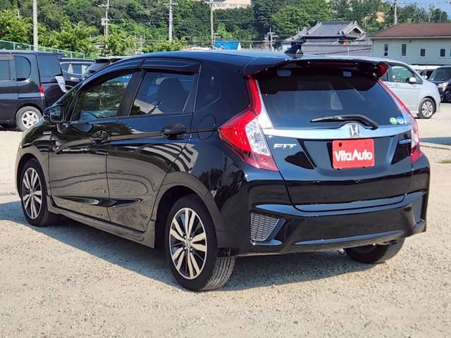 ローン実績500件以上！一括では難しくてもローンならどうですか？求めていた車のワンランク上の車でもローンで、月々の支払いが少なく出来れば手に入ります。大阪狭山市茱萸木3-1301-4