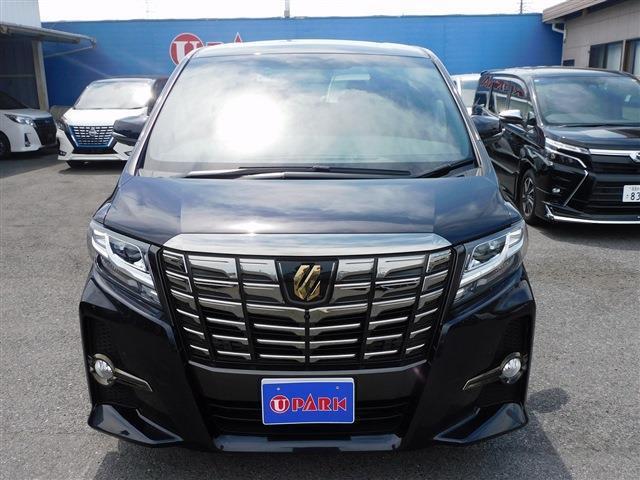 ハーフレザー・4WD・JBLサウンド・フルセグ付きナビ・後席モニター・オットマン・ACC・衝突軽減B・ETC・AC100V電源・両側＆リアハッチ電動ドア・純正18インチAW・LEDライト