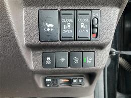 有償で全国納車も可能です！全国展開のガリバーネットワークで、北海道から沖縄までどこでもご納車可能です！詳細はお気軽にお問い合わせください！