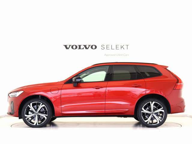 北欧の感性が息づくSUVの真価を追求した、ダイナミック・スウェディッシュSUV。ボルボXC60は、よりスマートにその輝きを増して進化しました。