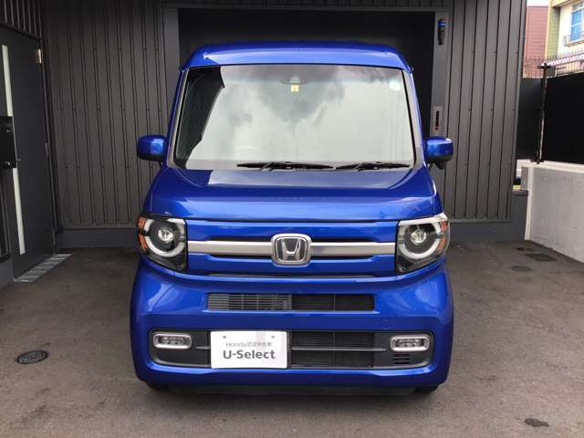 只今キャンペーン中！合言葉は「カーセンサー見たよ」で成約車にガラスコーティング施工を半額サービス！