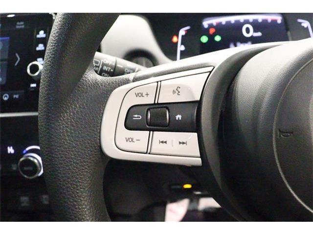 運転しながら操作が出来る画期的装備！これ便利です