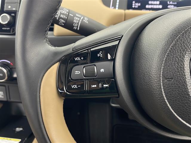 【運転席操作部】快適なドライブを楽しむための機能が装備されています！運転席から触れるので、使いやすいです！除菌プランいれていただくと、さらに清潔で安心していただけます！