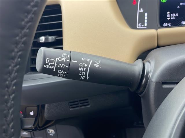 【運転席操作部】快適なドライブを楽しむための機能が装備されています！運転席から触れるので、使いやすいです！除菌プランいれていただくと、さらに清潔で安心していただけます！