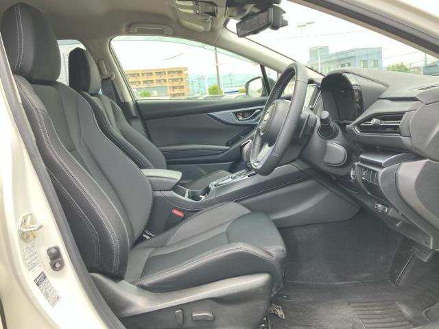 「この車の写真をもっと見たい」「状態が気になる」「この装備はついている？」どんな小さな疑問でもお気軽にお問い合わせください！