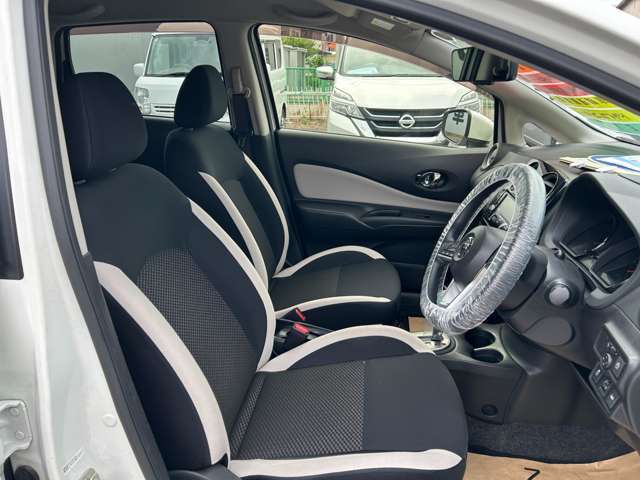 ☆運転席・助手席☆