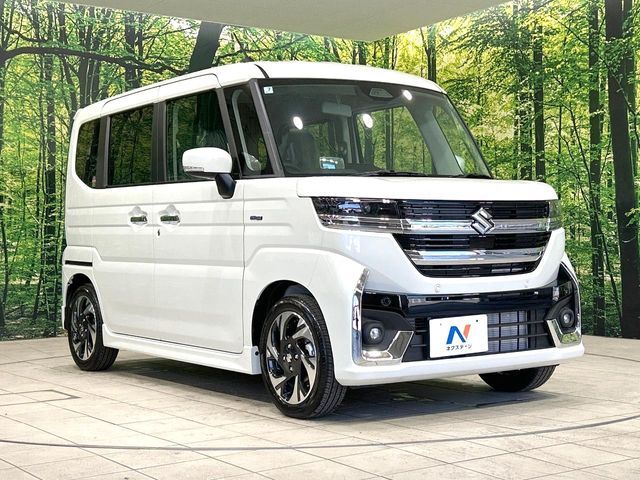 大好評のボディコーティング「弾スプラッシュコート」もご納車までに施工可能。通常のガラスコートと異なる、耐久年数6年の無機質ガラスコーティングが、ボディをキレイな状態に保ってくれます。