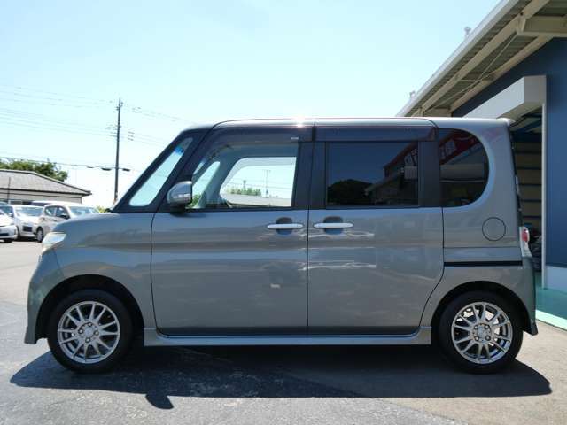 この車について気になることがございましたら、どんな些細なことでも構いませんのでお問い合わせください♪
