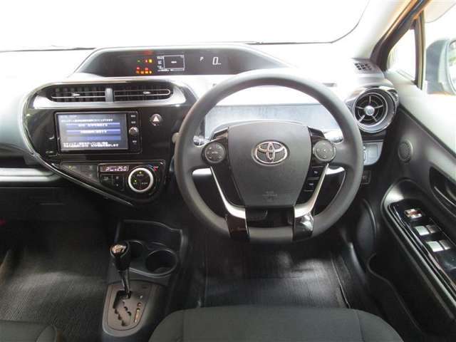 コンパクトなボディーが運転操作性を確保♪　あなたが運転席に乗った姿を想像してみてください（＾＾）