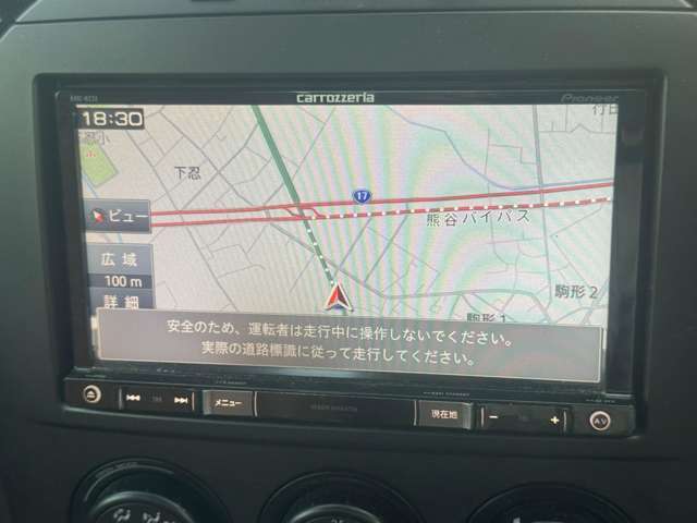 ナビ付きです。