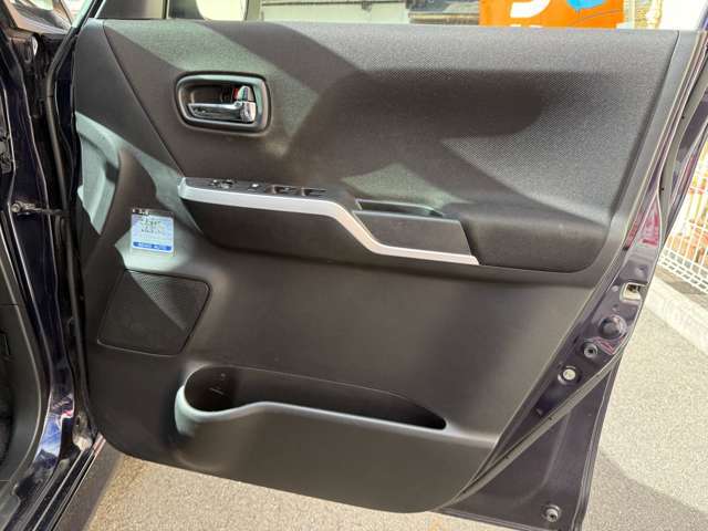 整備・板金・自動車保険も取扱しております。お車に関するご相談などお気軽にお電話ください！