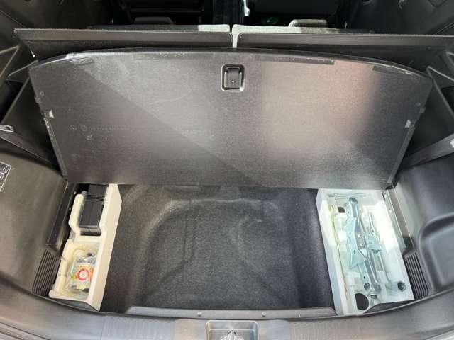 お車の機能や安全装備に関して気になる方は、ぜひ一度ご来店ください！その場でスタッフがご説明可能です！