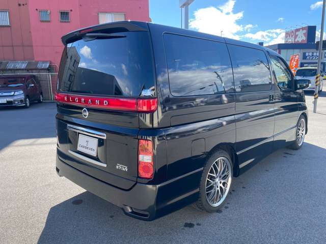 《最新入庫車両》☆カーセブンは全車ユーザー買取車！余分な中間マージンは発生しないので厳選良質車を魅力的な価格にてご提供いたします。お問合せはお早めに！《フリーダイヤル》0120-072-101