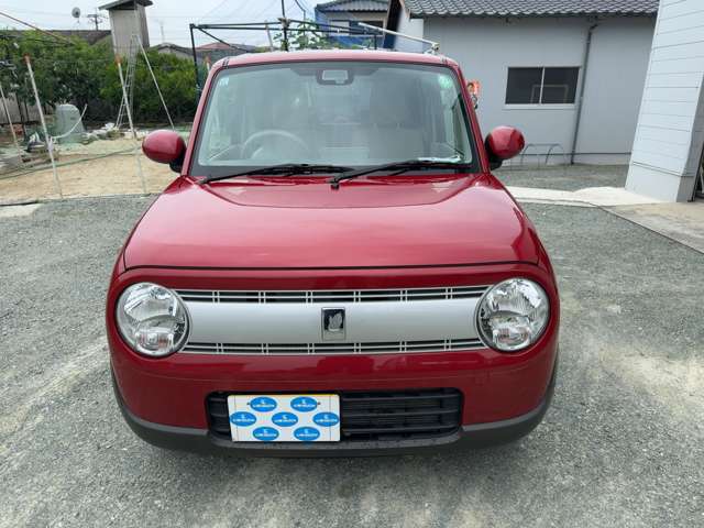 当店では、販売、整備、車検、板金、保険業務を行っております。お車のことならなんでもご相談ください。