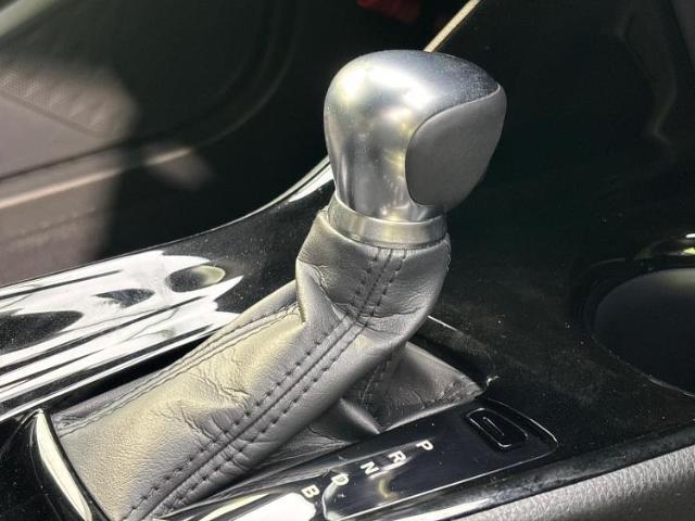 国産車から輸入車まで多様なお客様のニーズのお応えできるように、全国規模で豊富な在庫展開！車のことならWECARSへ！