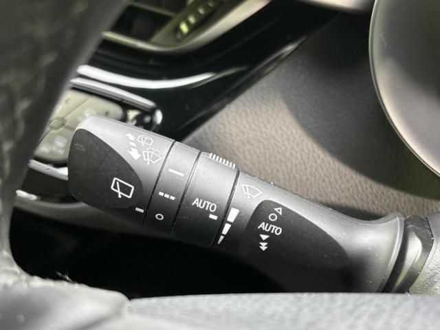 こちらのお車はいかがでしょうか？少しでも気になっていただけましたら是非お問い合わせください！さらにお車の詳細をお送りいたします！