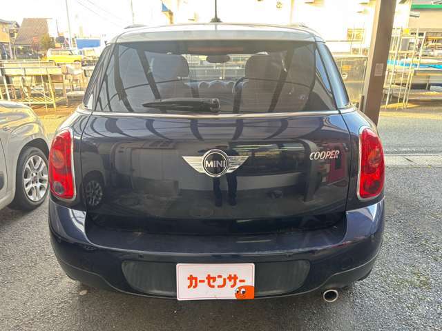 当店自慢の1台☆是非一度ご覧頂きたい車です！STAFF一同、心よりお待ち致しております。カーセンサー無料電話はこちら：0078-6002-335284