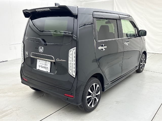 弊社で下取りさせて頂いたワンオーナー車両です！