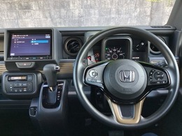 Honda認定中古車 U-Selectは3つの安心をお約束します。■Honda車のプロが整備した安心■第三者機関がチェックした安心■購入後もHondaが保証する安心