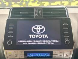 【メーカー純正ナビ】インテリアに溶け込むスタイリッシュな「専用設計」メーカーナビを装備♪視認性や操作性など基本性能にも優れ、より上質なカーライフをお楽しみいただけます。