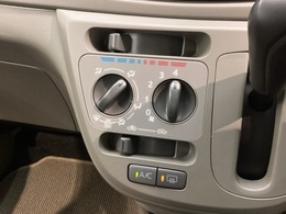 ダイヤル式のエアコンは操作性もよいですよ。