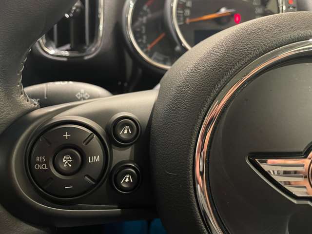 全国納車可能です。※有償　納車方法及び費用につきましては、お気軽にコーディネーターまでご相談ください。