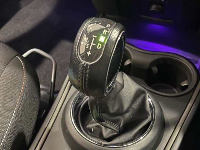 IDOMグループですので、下取車の高額査定もお任せ下さい。全国どこでも対応致します。