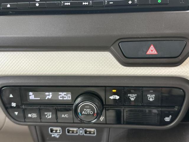 お車に合わせて無料保証以外にも、保証範囲、期間、距離を拡充させた有料保証もご用意しております！中古車の購入が初めてで不安・・・というお客様もご安心ください！