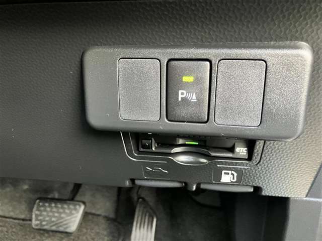 ETC車載器付きです。高速道路の料金所もスムーズに通過できます。