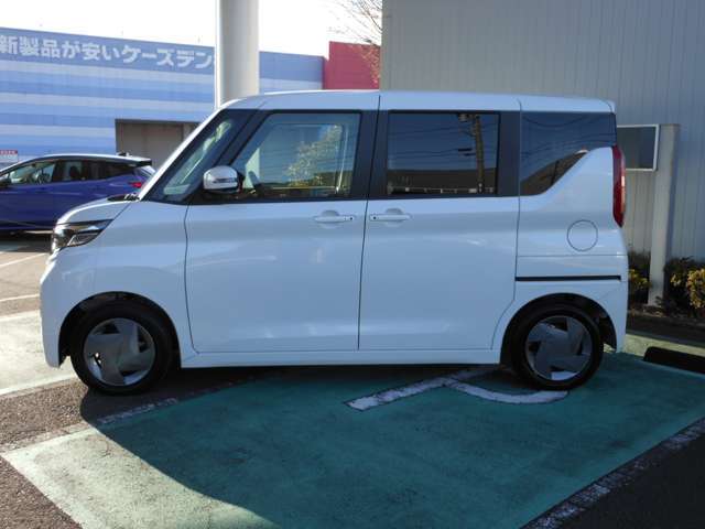 納車前には当社整備工場にて、日産整備士が、整備を実施。安心してお乗り頂けますようお渡しさせていただきます。