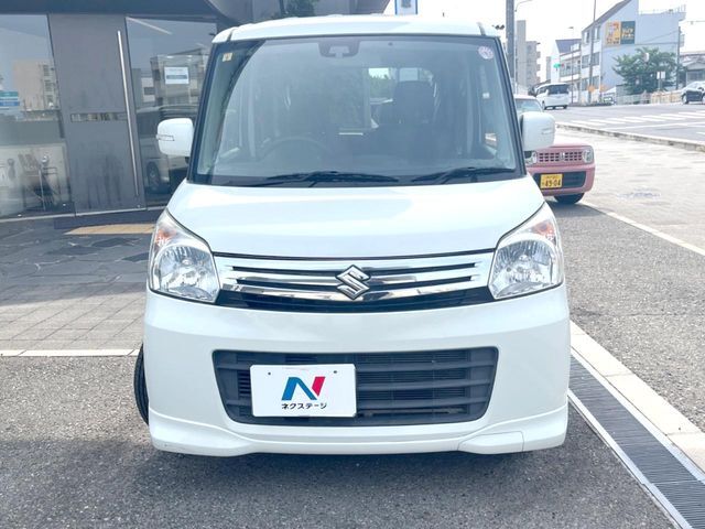 お車を安心してお乗りいただく為には、足回りの定期点検が欠かせません。サービスサポート（有償保証）では無料点検もご提供しており、安心のカーライフをお過ごしいただけるサポート体制が整っています。