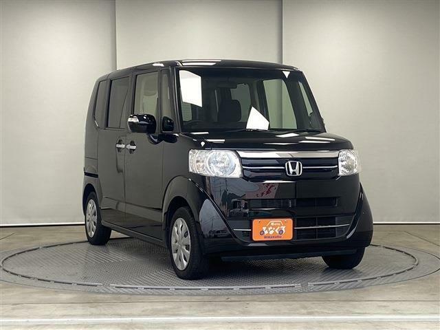 当店のお車、はっきり言って安いでしょ！？　なぜか！？　利益を削っているからです(笑)　その分たくさん販売しないといけません(^_^;)もちろん安いだけではありません。しっかり整備を施してから納車致します。