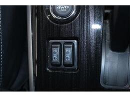 大好評のボディコーティング「ハイモースコート」もご納車までに施工可能。雨染みや線傷など中古車だからと諦めていませんか？ピカピカの状態でお乗り出しいただけます。