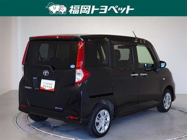 色は人気のブラックマイカメタリックです。