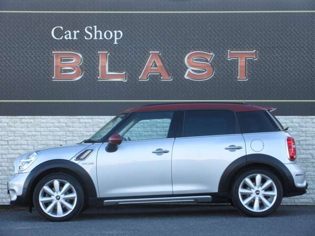 ボディーカラーはクリスタルシルバーメタリックです♪