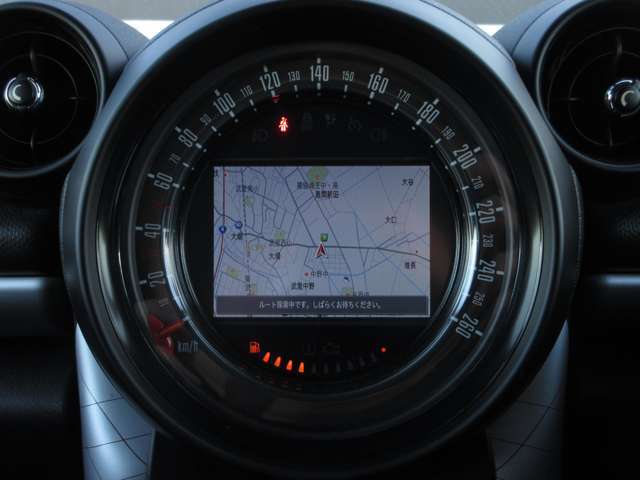 純正HDDナビTV☆フルセグ視聴、CD再生、ミュージックプレイヤー・USB接続可能♪