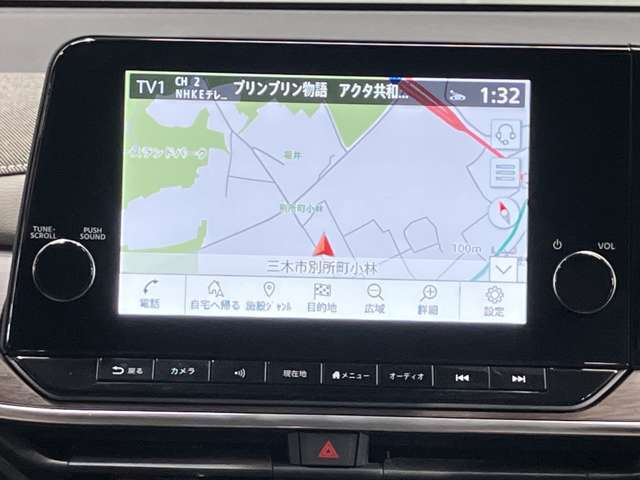 メーカーナビ（NissanConenectナビゲーションシステム）9インチの高解像度モニターを搭載し、スマートフォンのワイヤレス充電やApple CarPlayワイヤレス接続対応