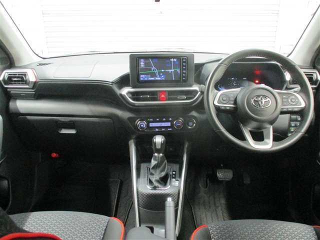 「トヨタ中古車　残価設定型プラン」で月々のお支払いがさらにラクラク♪あらかじめ将来の下取り価格を据え置いて、残りの金額を分割でお支払い。最長5年間までお申し込みが可能。プランはお気軽にご相談ください♪